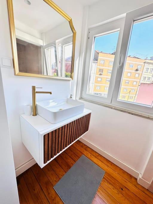 Lisbon City Center Flat For 6 Pp Eksteriør billede