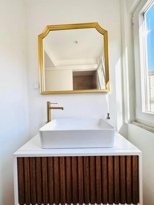 Lisbon City Center Flat For 6 Pp Eksteriør billede