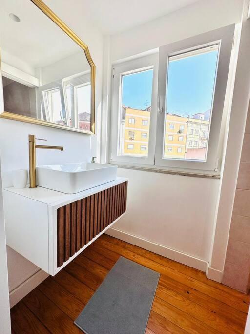 Lisbon City Center Flat For 6 Pp Eksteriør billede