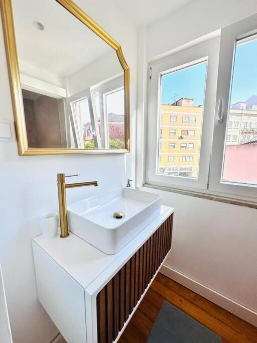 Lisbon City Center Flat For 6 Pp Eksteriør billede